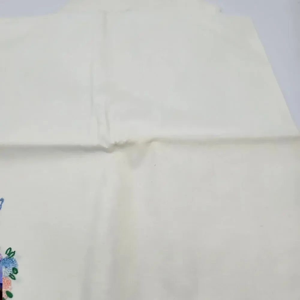 Vintage Hand-Embroidered & Lace Trim Pillowcases White Cottagecore 15.5 x 21.25